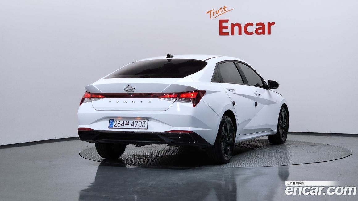 Hyundai AVANTE 2023