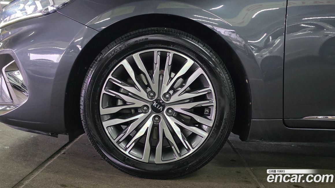 Kia K7 2020