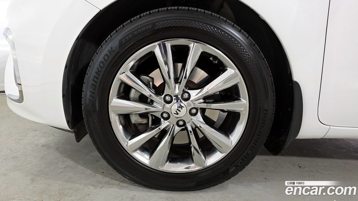 Kia Canival 2019