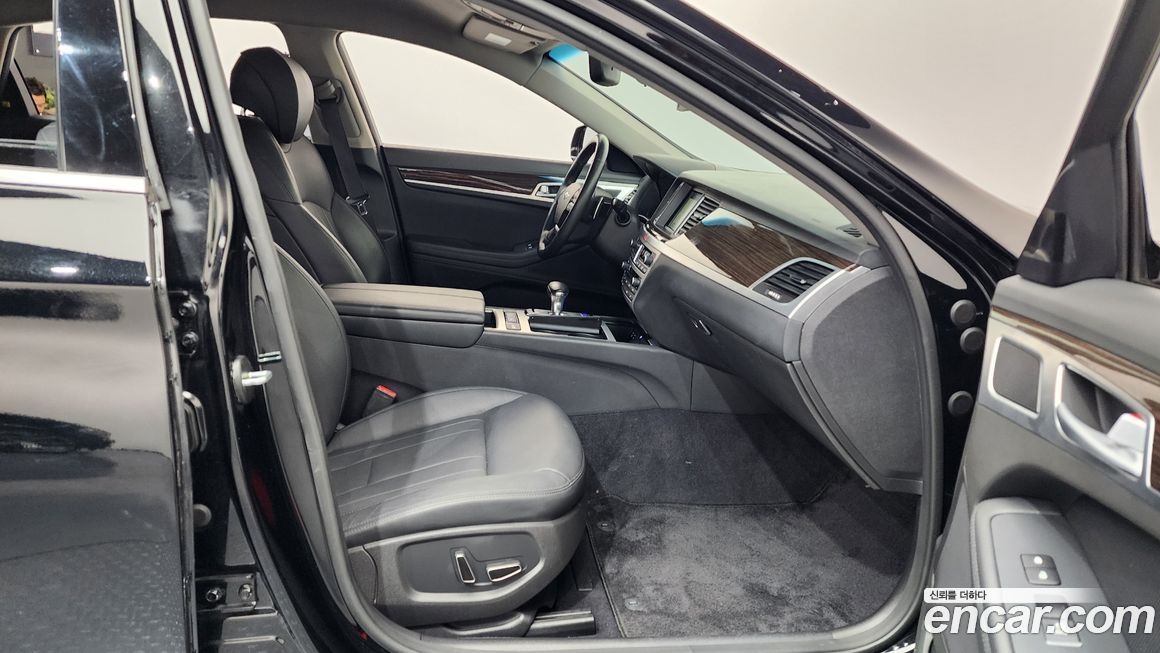 Genesis G80 2017