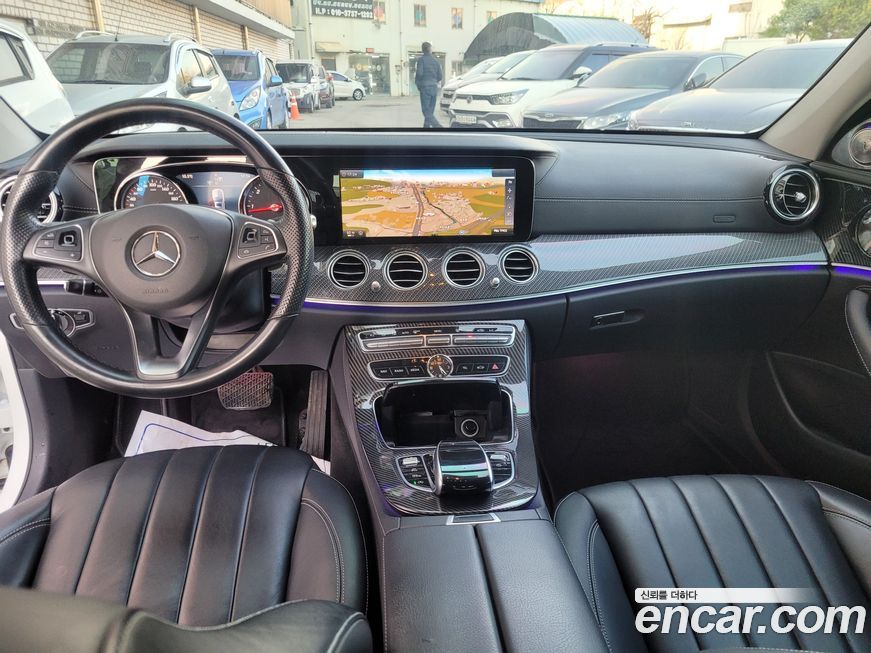 Mercedes-Benz E-Class 2017