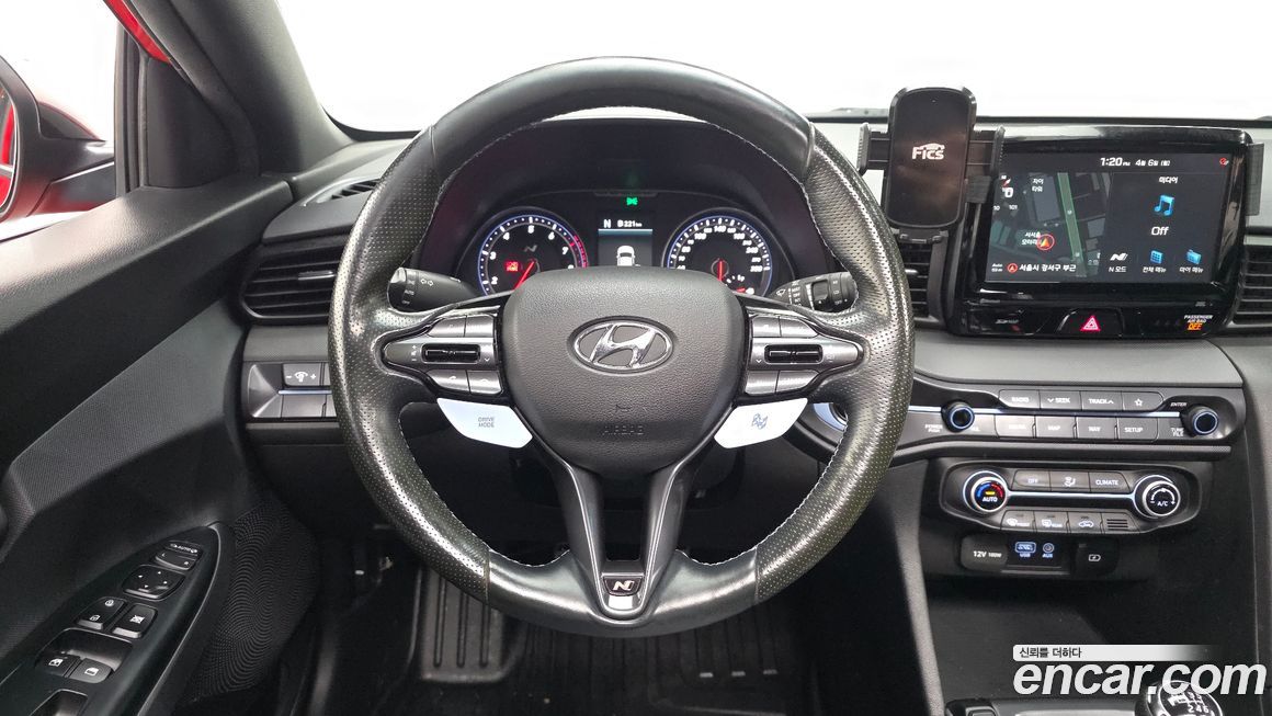 Hyundai Veloster 2020