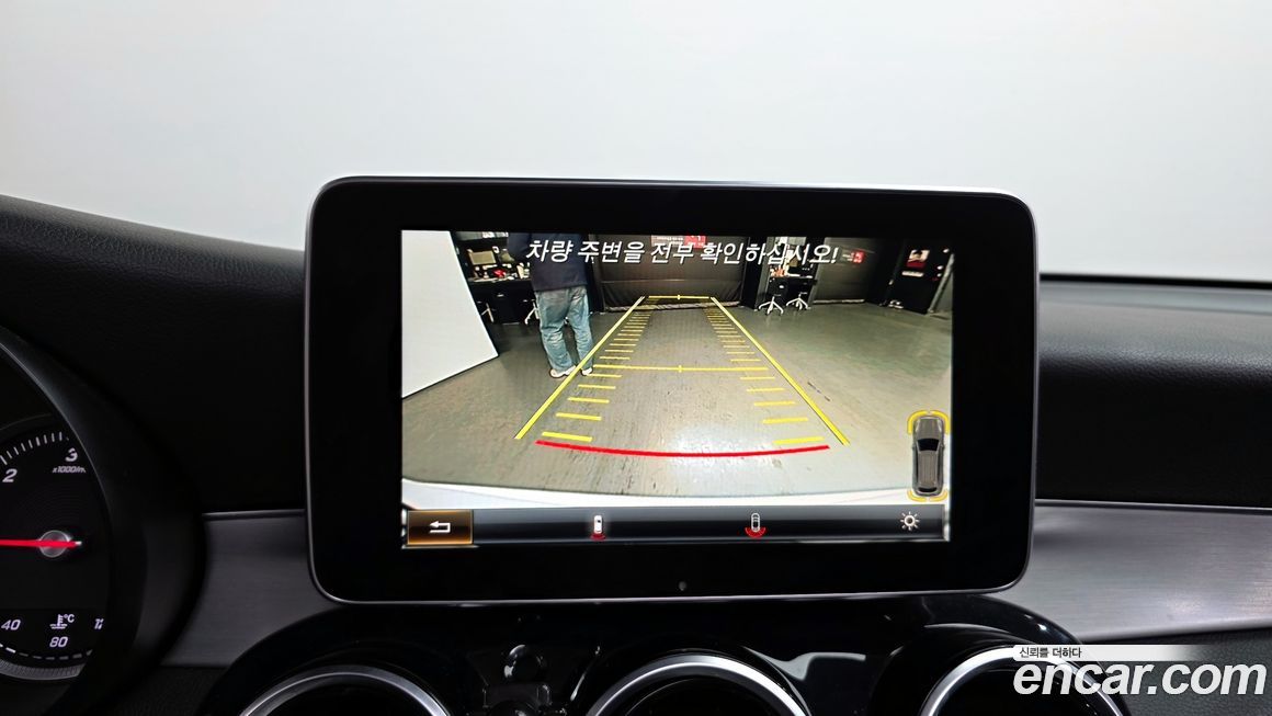 Mercedes-Benz GLC-Class 2016