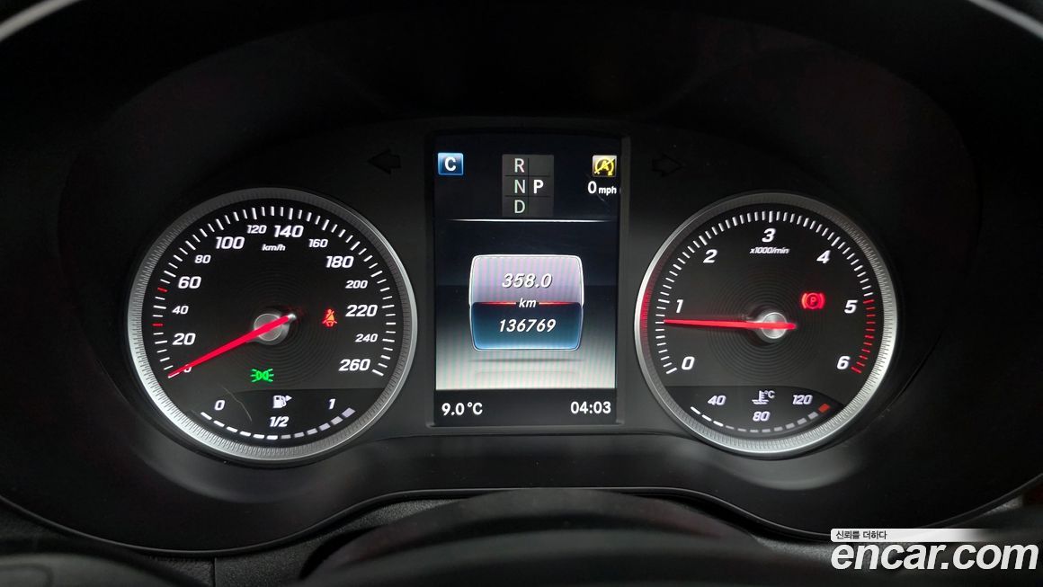 Mercedes-Benz GLC-Class 2016