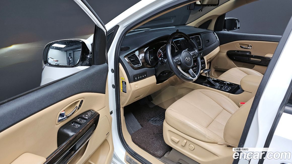 Kia Canival 2019