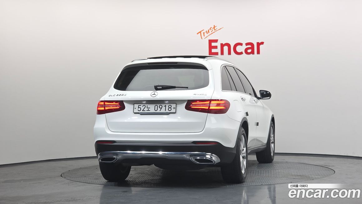 Mercedes-Benz GLC-Class 2016