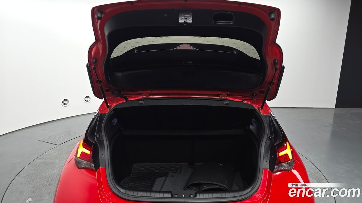 Hyundai Veloster 2020