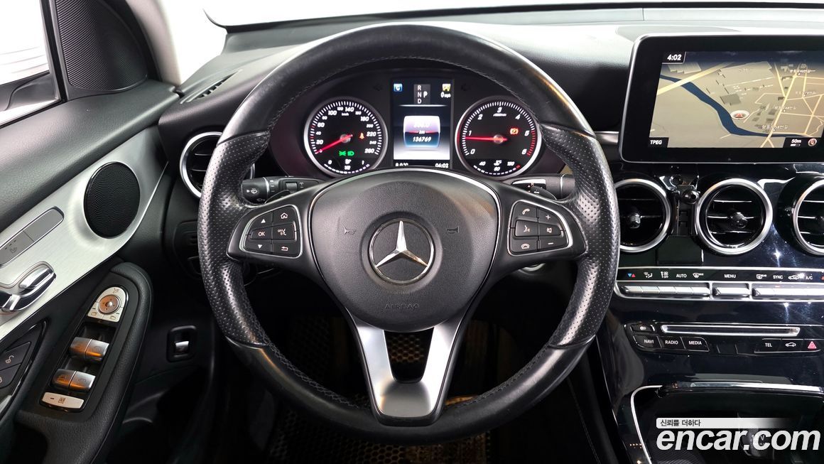 Mercedes-Benz GLC-Class 2016