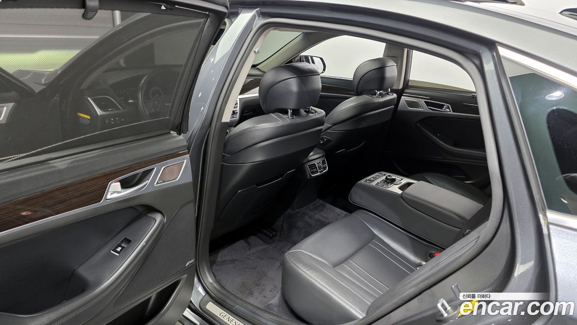 Genesis G80 2018