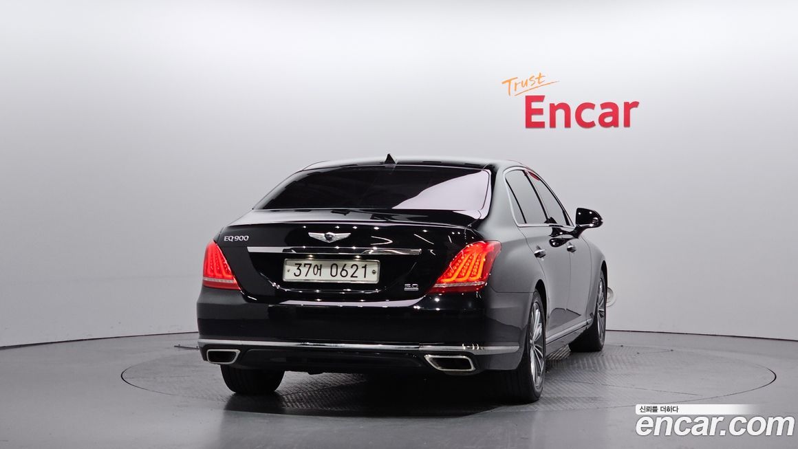 Genesis EQ900 2016