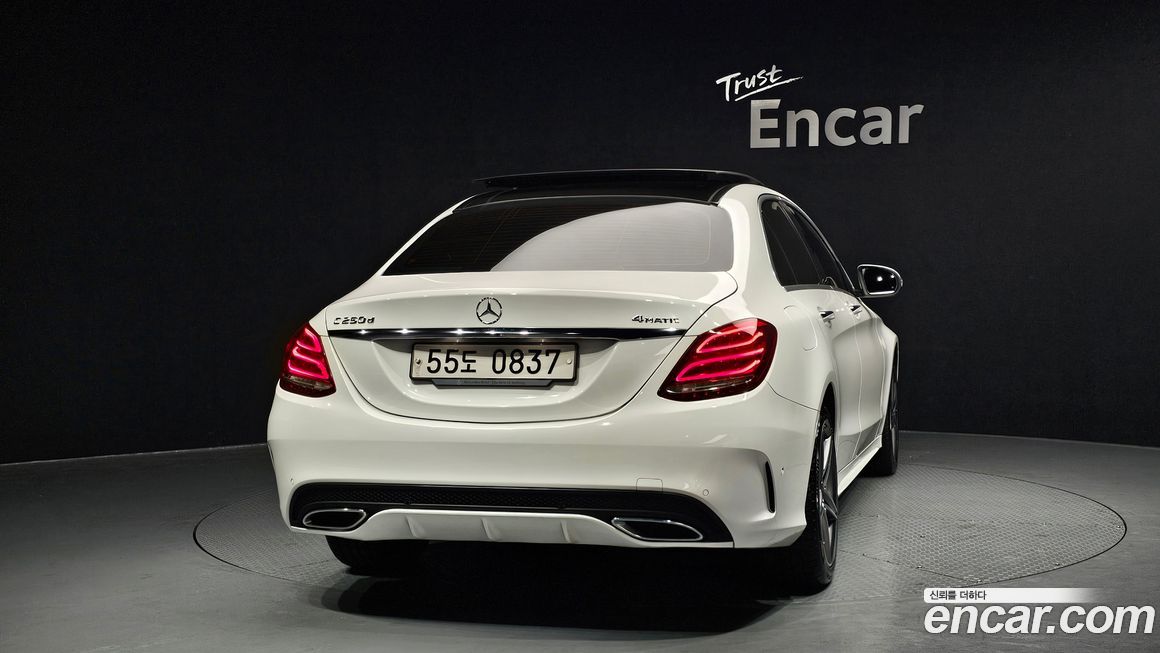 Mercedes-Benz C-Class 2016