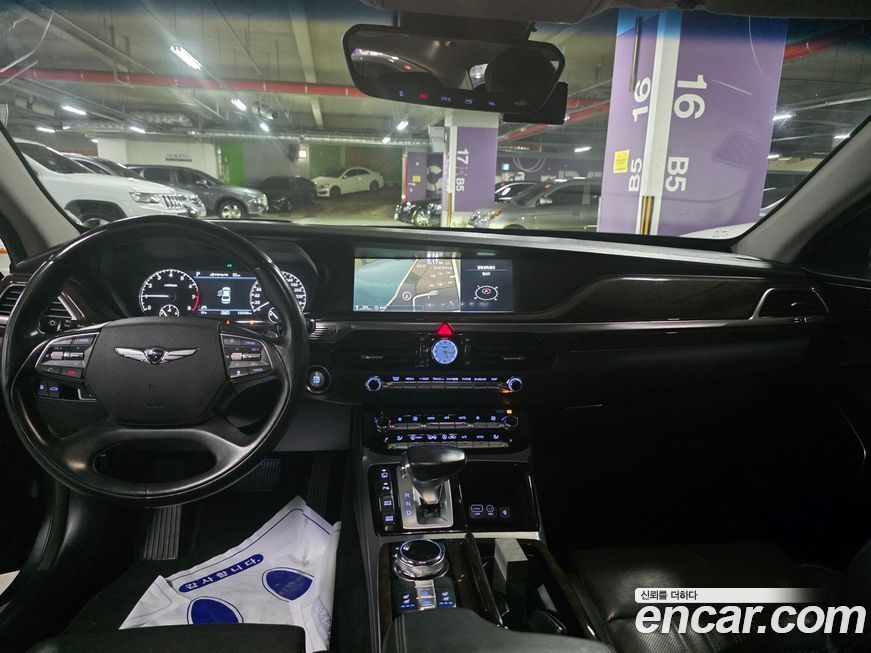 Genesis EQ900 2018