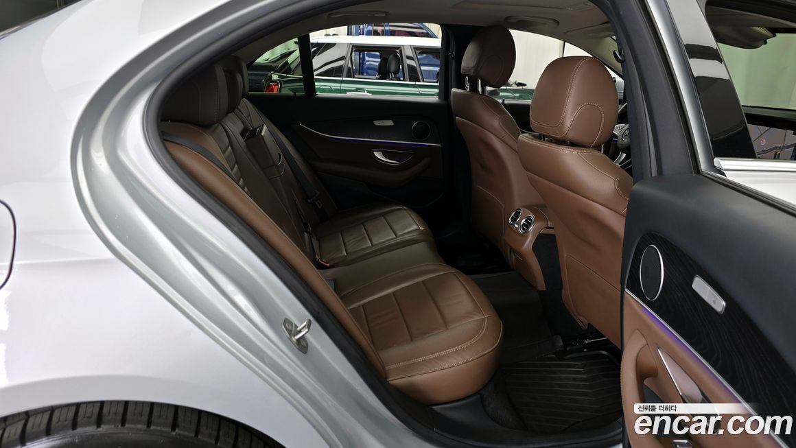 Mercedes-Benz E-Class 2017