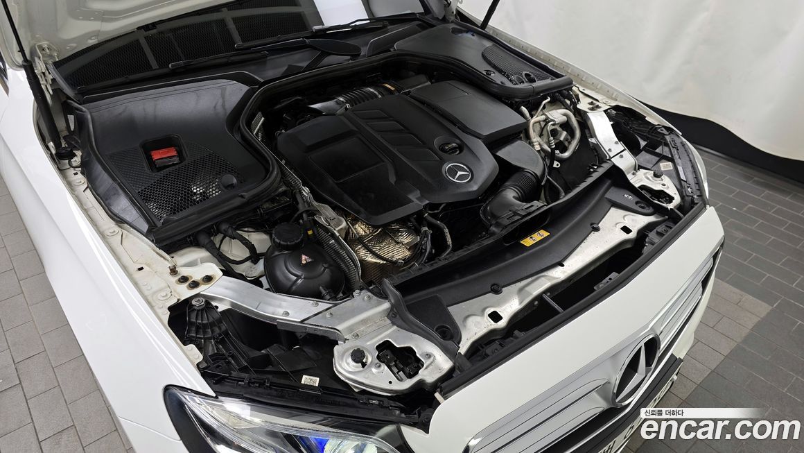 Mercedes-Benz E-Class 2018