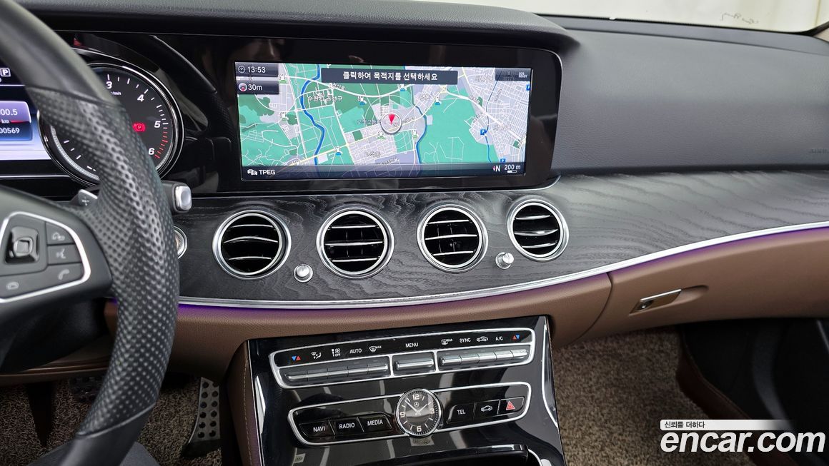 Mercedes-Benz E-Class 2018