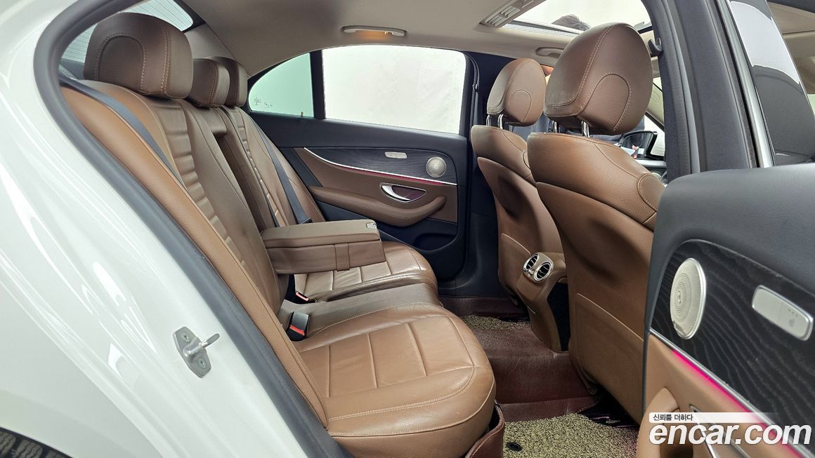 Mercedes-Benz E-Class 2018