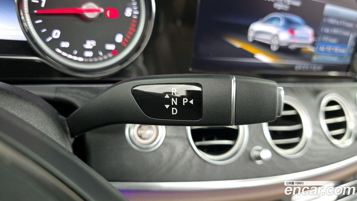 Mercedes-Benz E-Class 2018