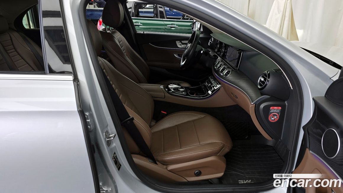 Mercedes-Benz E-Class 2017