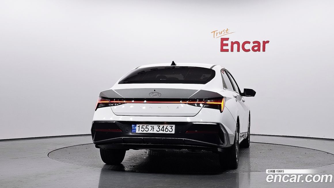 Hyundai AVANTE 2024
