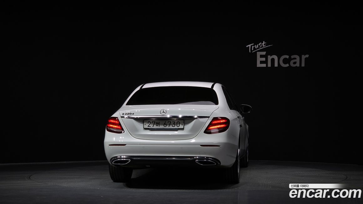 Mercedes-Benz E-Class 2018