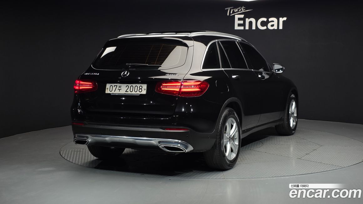 Mercedes-Benz GLC-Class 2017