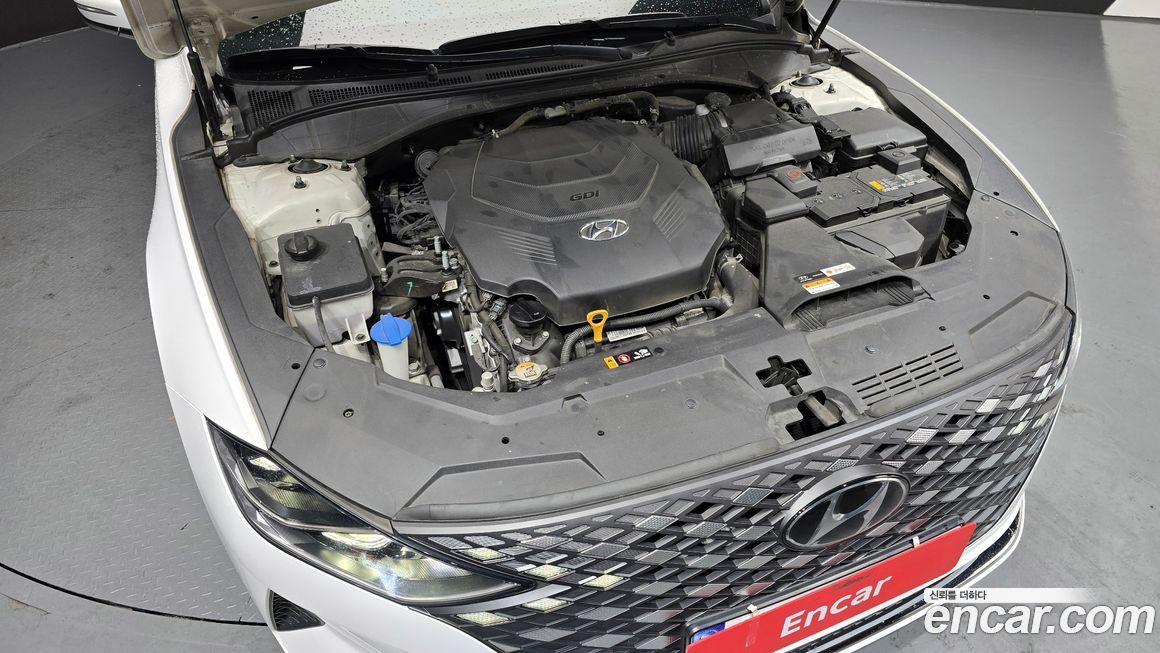 Hyundai Grandeur 2020