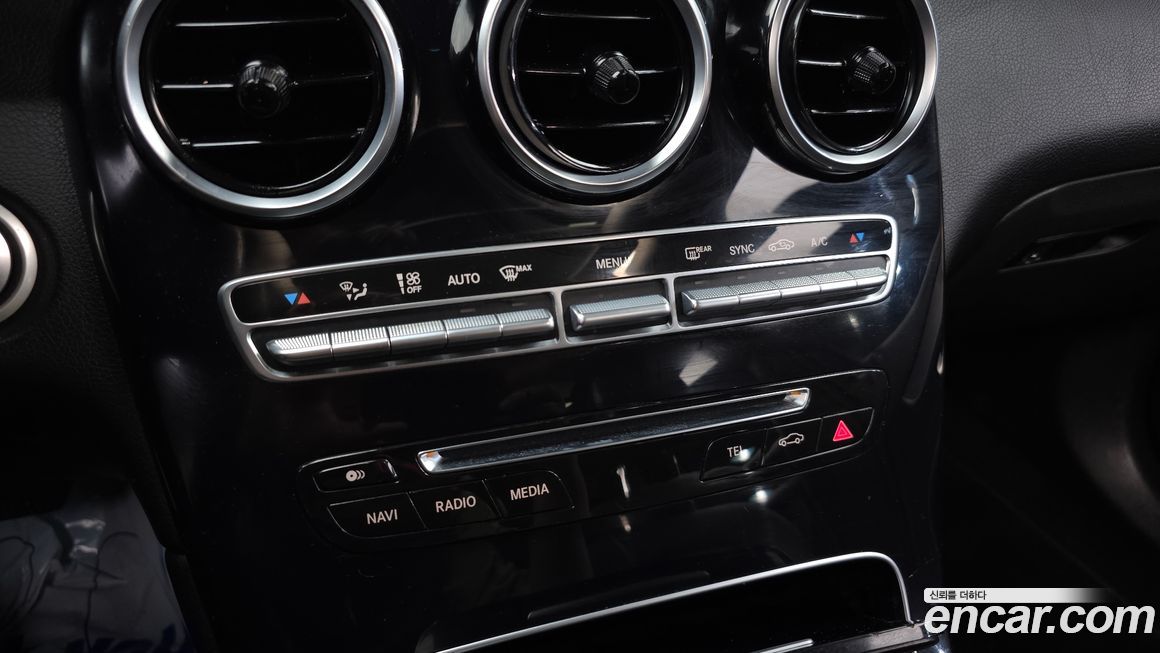 Mercedes-Benz GLC-Class 2017