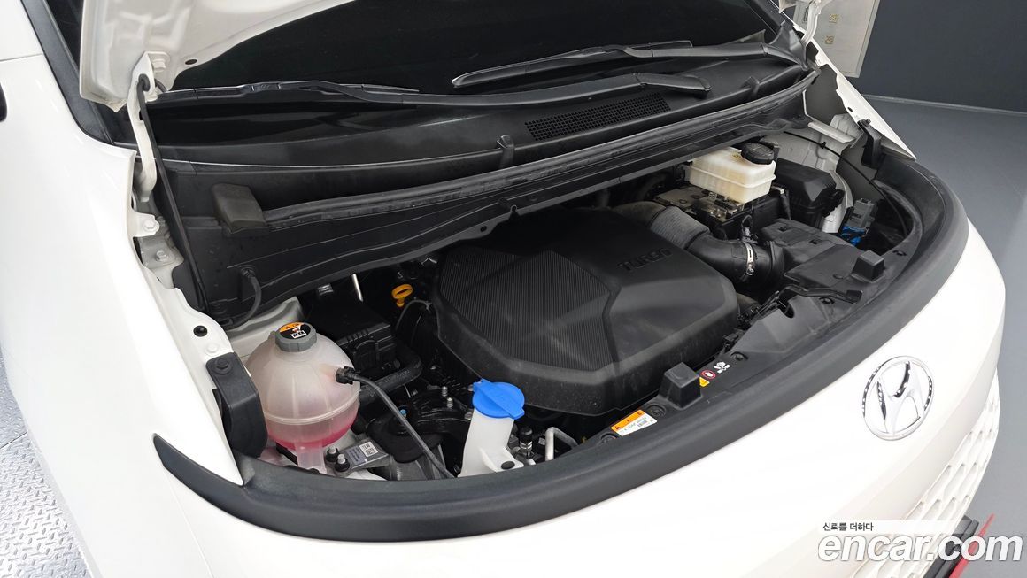 Hyundai Staria 2023