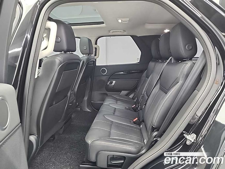 Land Rover Discovery 2019
