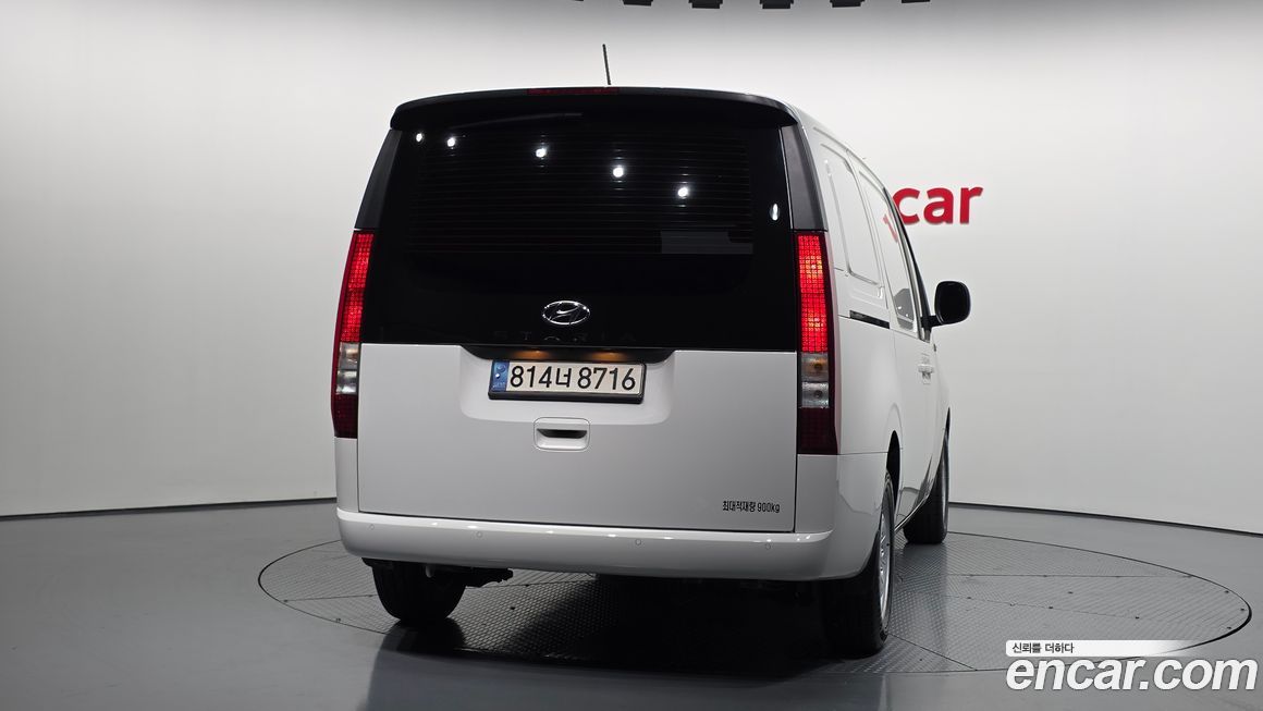 Hyundai Staria 2023