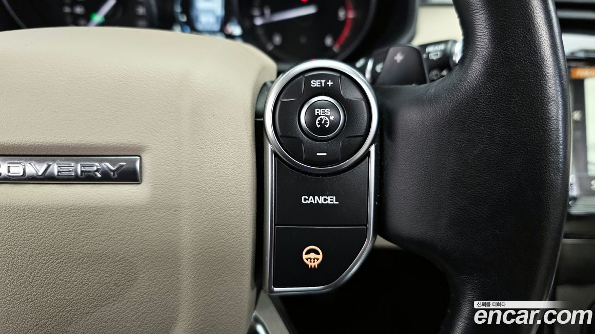 Land Rover Discovery 2018