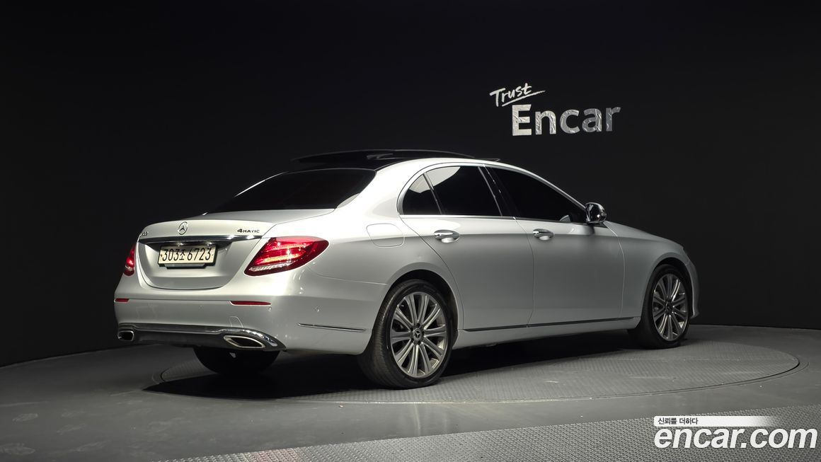 Mercedes-Benz E-Class 2017