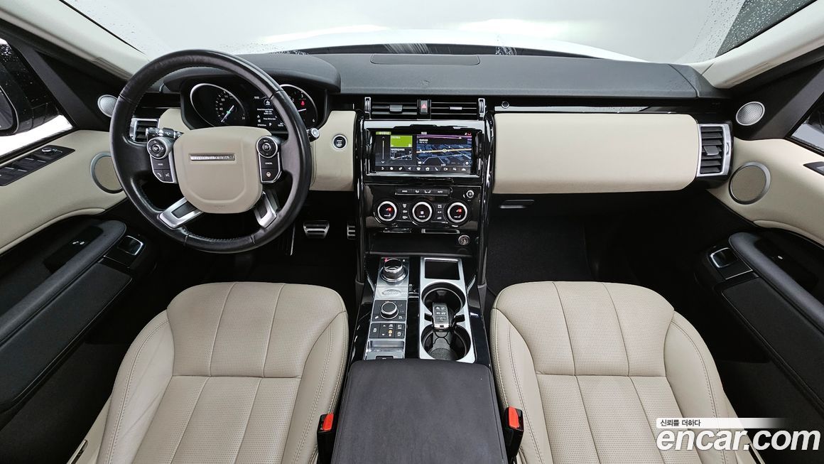 Land Rover Discovery 2018