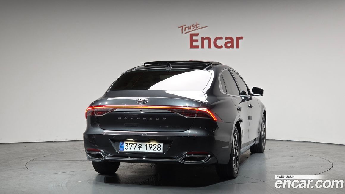 Hyundai Grandeur 2021