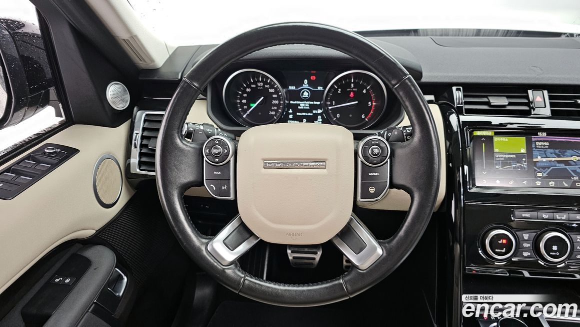 Land Rover Discovery 2018