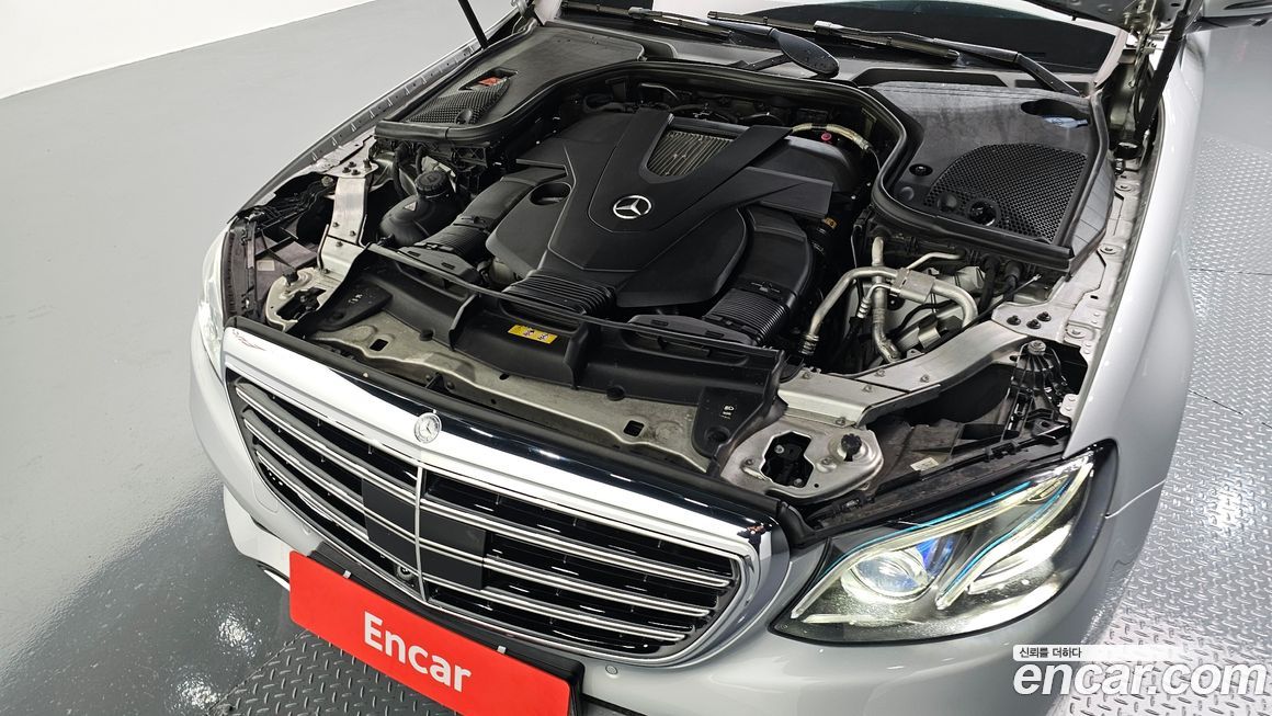 Mercedes-Benz E-Class 2017