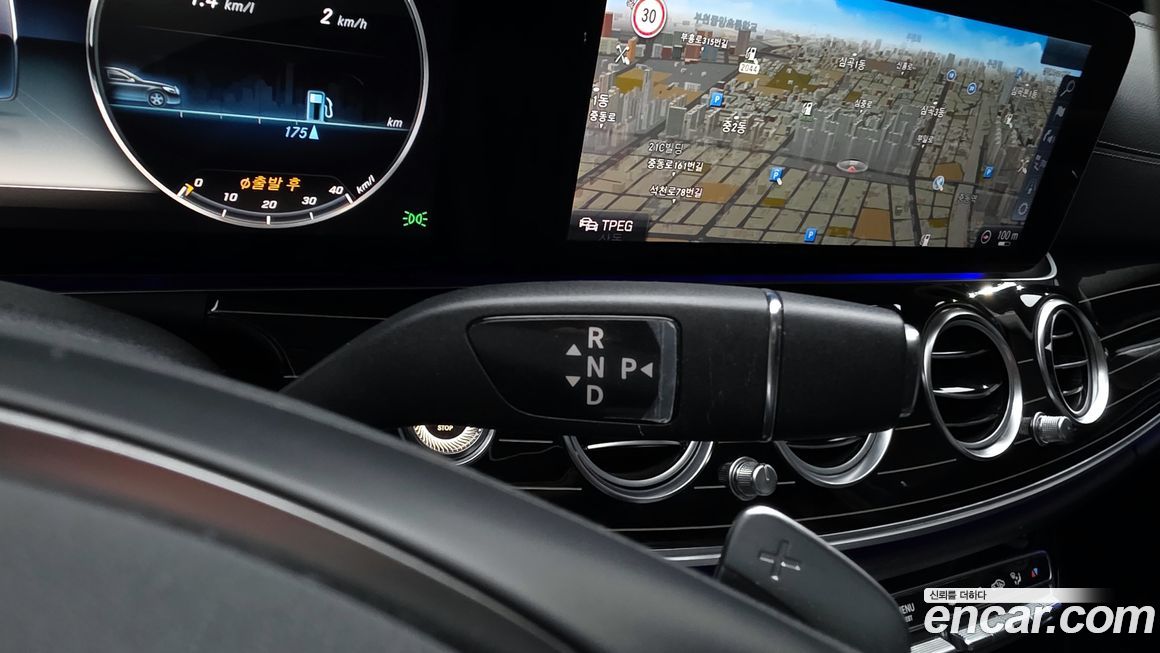 Mercedes-Benz E-Class 2017