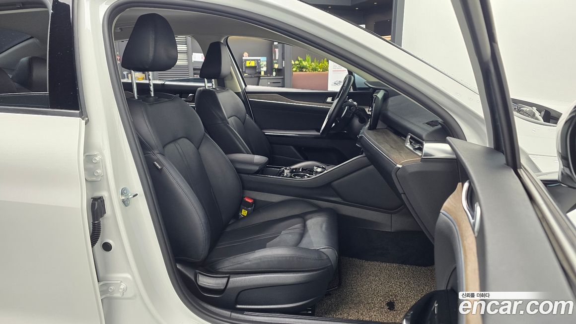Kia K5 2023