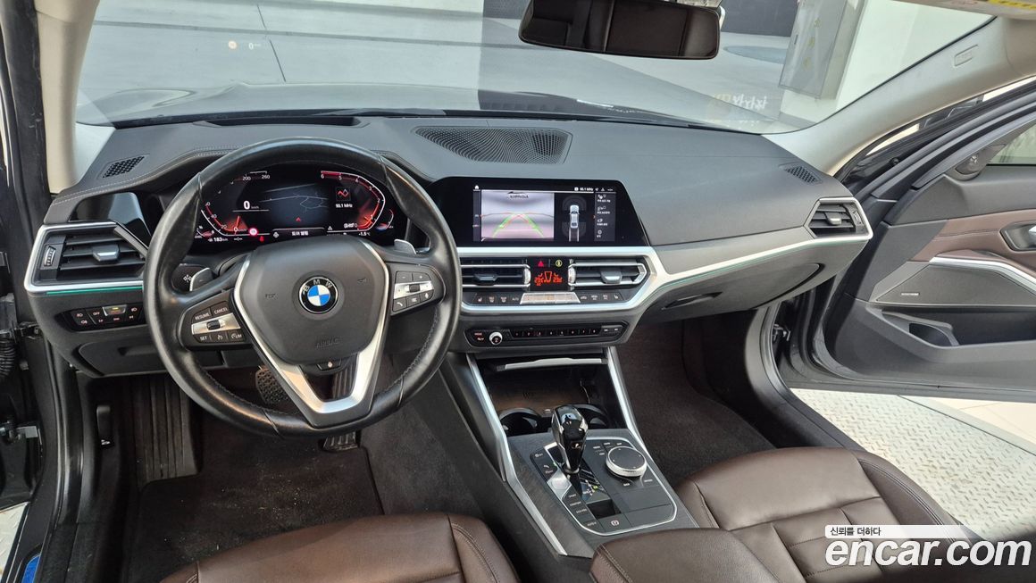 BMW 3-Series 2019