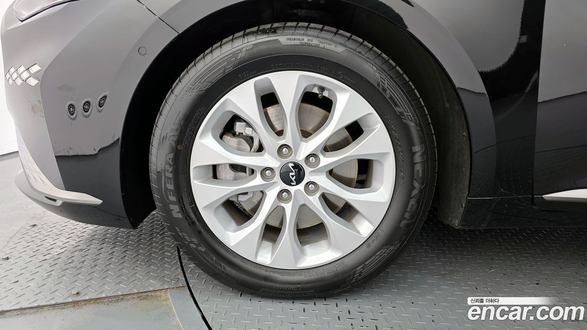 Kia K8 2023