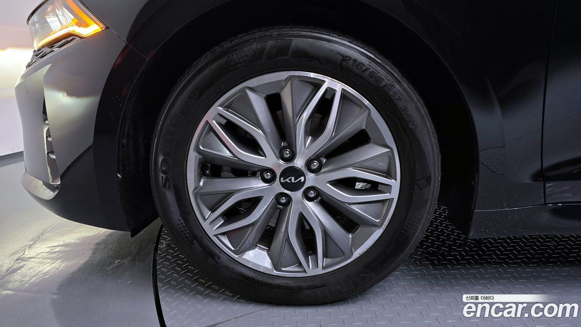 Kia K5 2023
