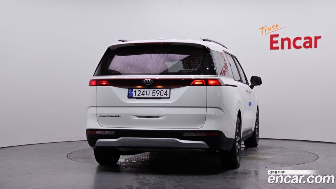 Kia Canival 2021
