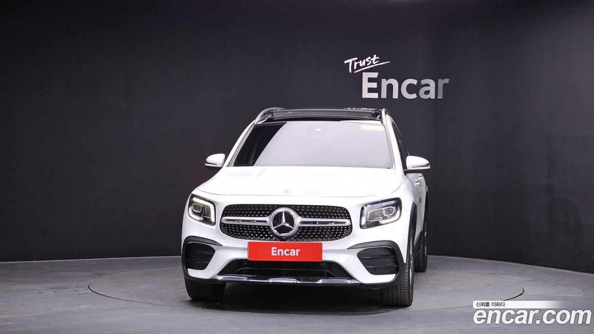 Mercedes-Benz GLB-Class 2021