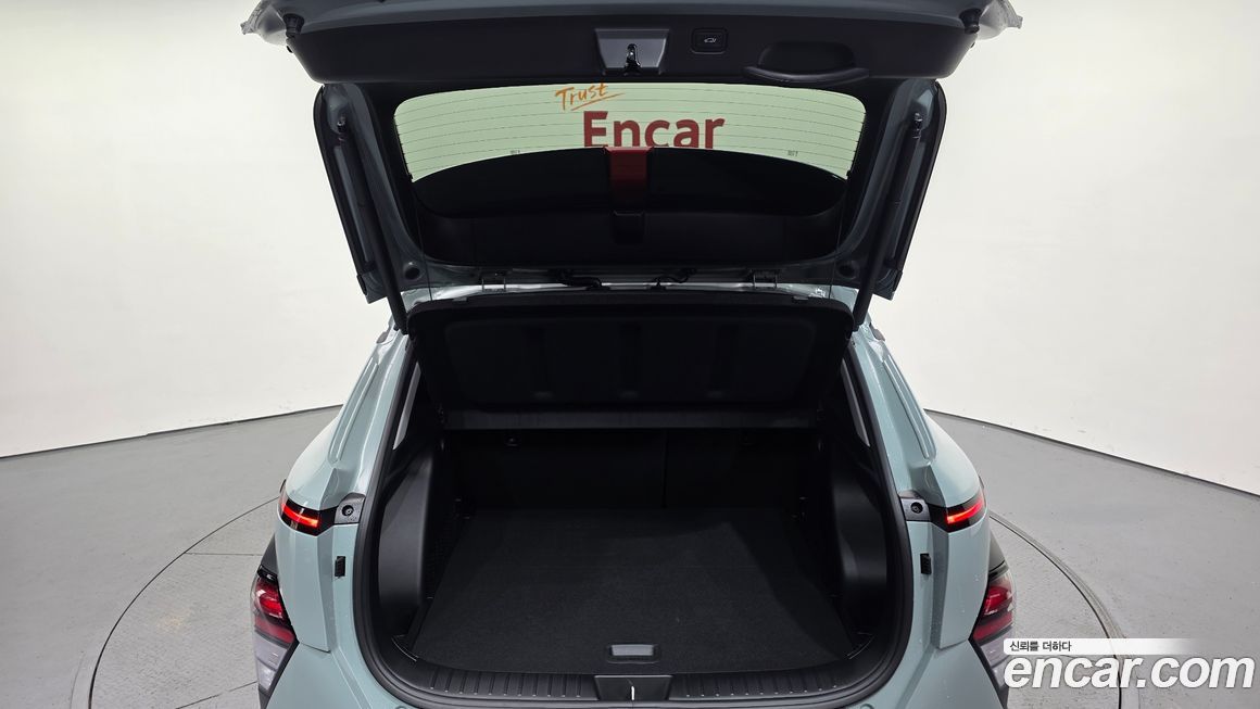 Hyundai Kona 2025