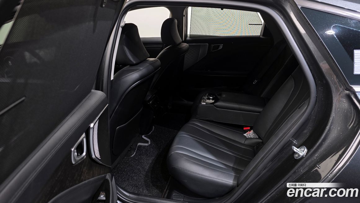 Kia K8 2023