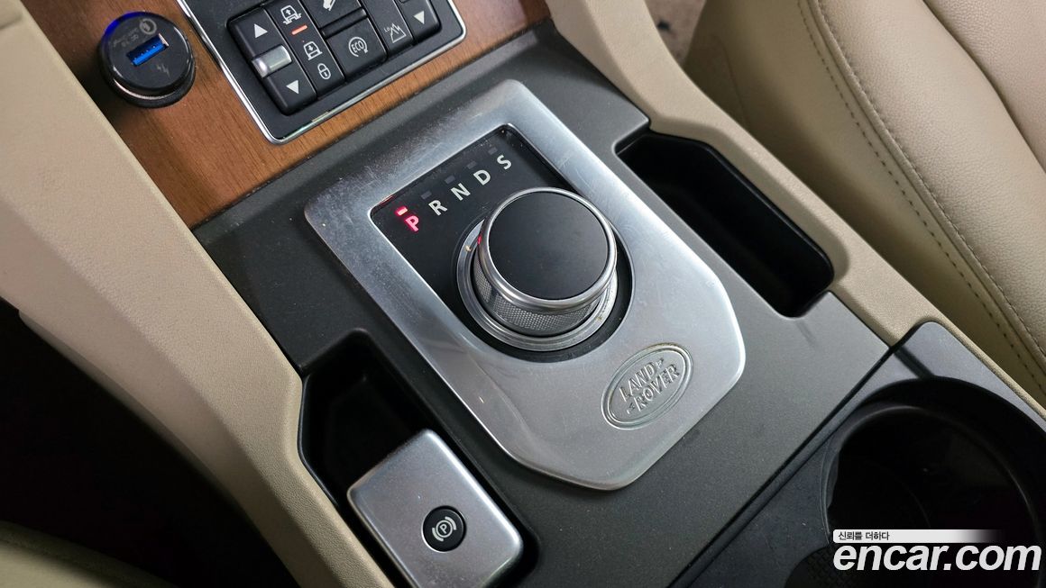 Land Rover Discovery 2016