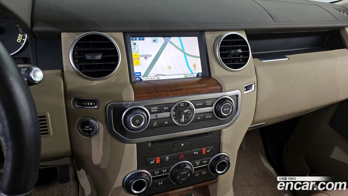 Land Rover Discovery 2016