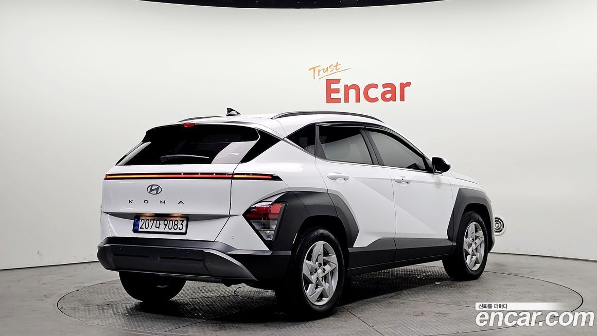 Hyundai Kona 2025