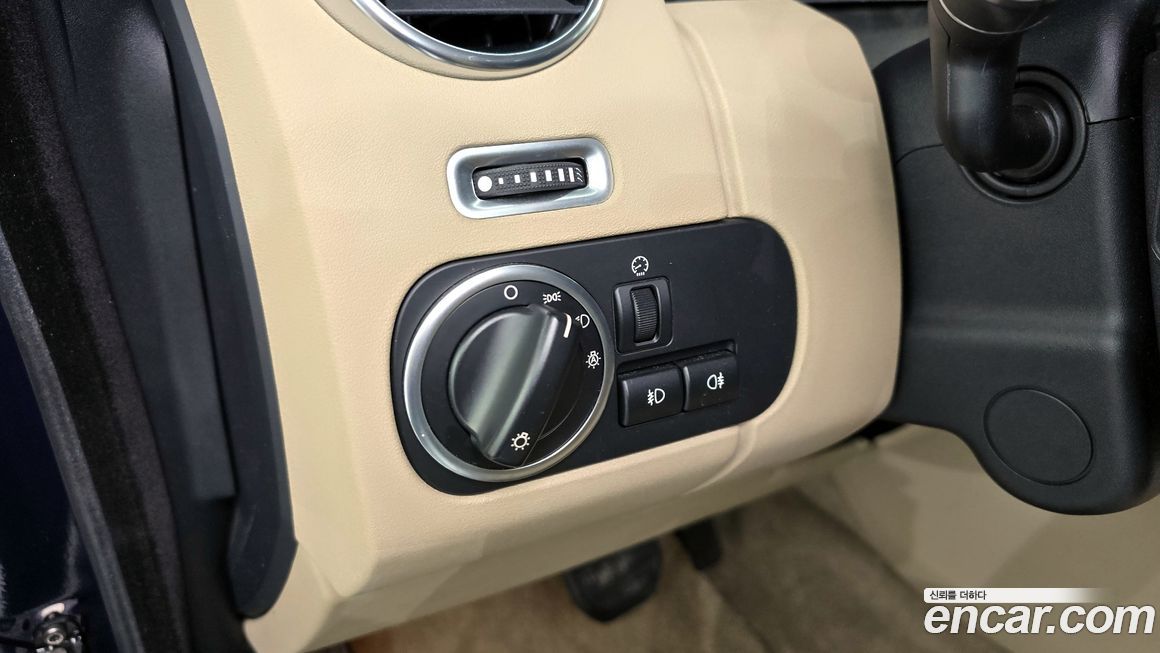 Land Rover Discovery 2016