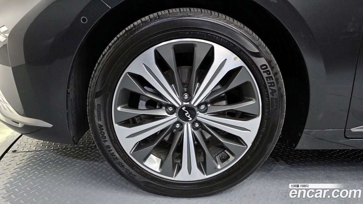 Kia K8 2023